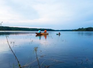 Ngây ngất trước vẻ đẹp chưa được khai phá của Hồ Suối Giai Ngây ngất trước vẻ đẹp chưa được khai phá của Hồ Suối Giai