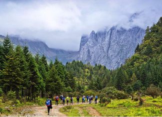 Chi phí để đi du lịch Tây Tạng gồm những gì? Hết bao nhiêu tiền? Chi phí để đi du lịch Tây Tạng gồm những gì? Hết bao nhiêu tiền?