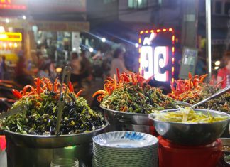 Khám phá thiên đường ẩm thực tại chợ Cồn trong tour du lịch Đà Nẵng Khám phá thiên đường ẩm thực tại chợ Cồn trong tour du lịch Đà Nẵng